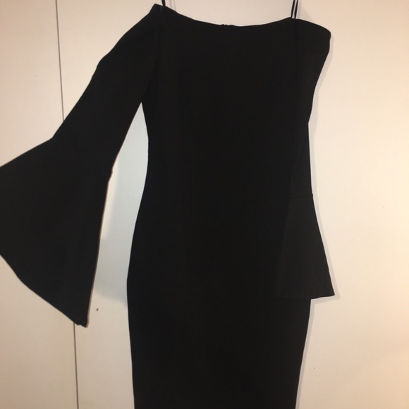 Lulus all she wants off the shoulder midi dress - Picture 2 of 2